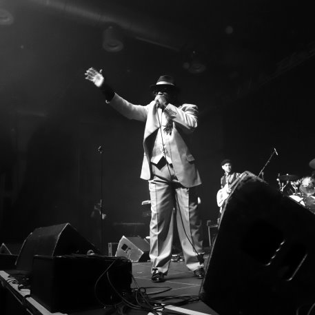 Roy Ellis (Jam) - The Magic Touch - Berlin Rumble Festival - Huxleys Neue Welt, Berlin-Neukoelln - 8. Februar 2024 (6).JPG